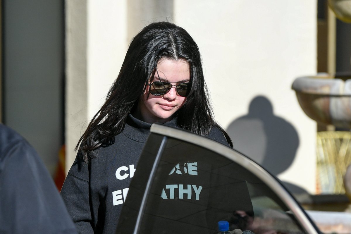Selena Gomez is seen leaving Hot Pilates in the Sunset Plaza on Dec. 28, 2018, in Los Angeles, Calif.