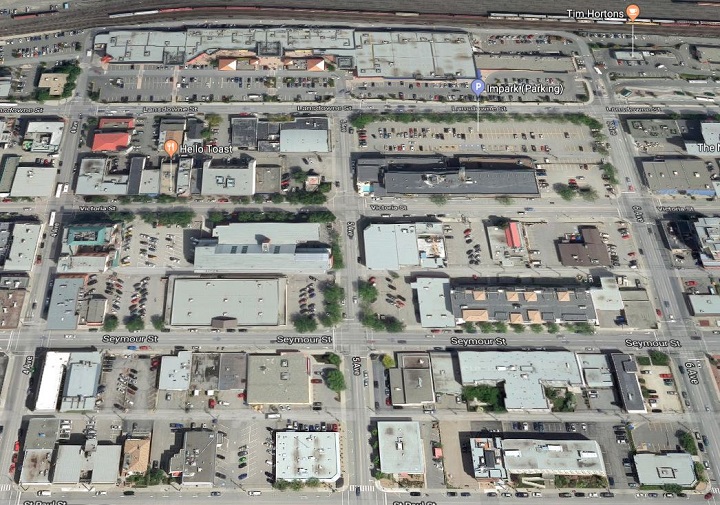 A two-block section of Victoria Street in Kamloops is closed to pedestrians and vehicle traffic as police investigate an unconfirmed report of an explosive device.