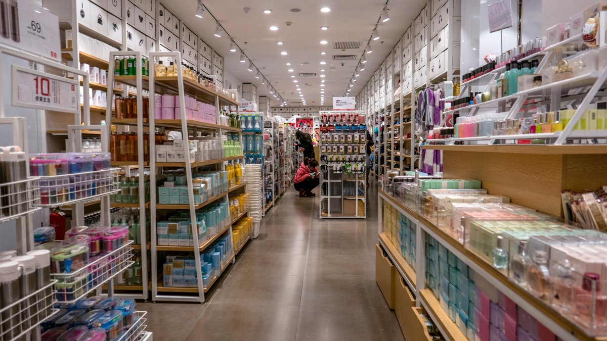 Asian lifestyle, household goods stores have big Canadian expansion ...
