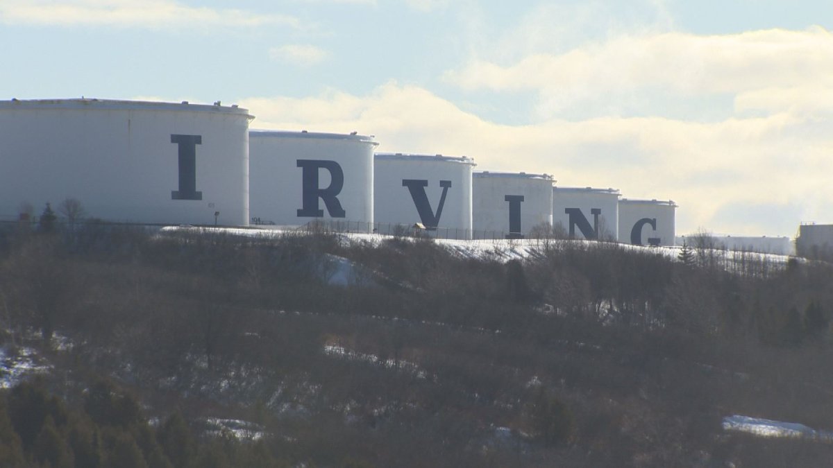 Irving Oil has signed a deal to buy refinery in Come by Chance, Newfoundland.