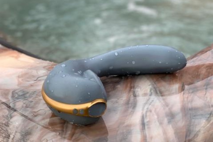 Makers of women s sex toy accuse CES of double standard after