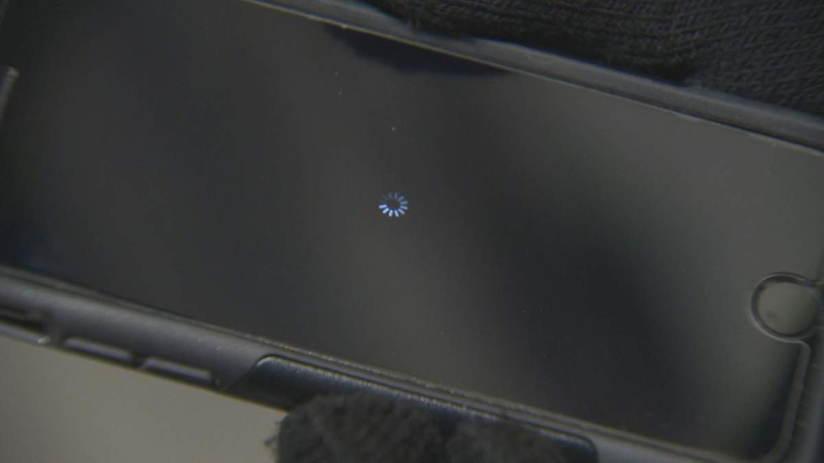 Phone dead: A common sight during colder temperatures