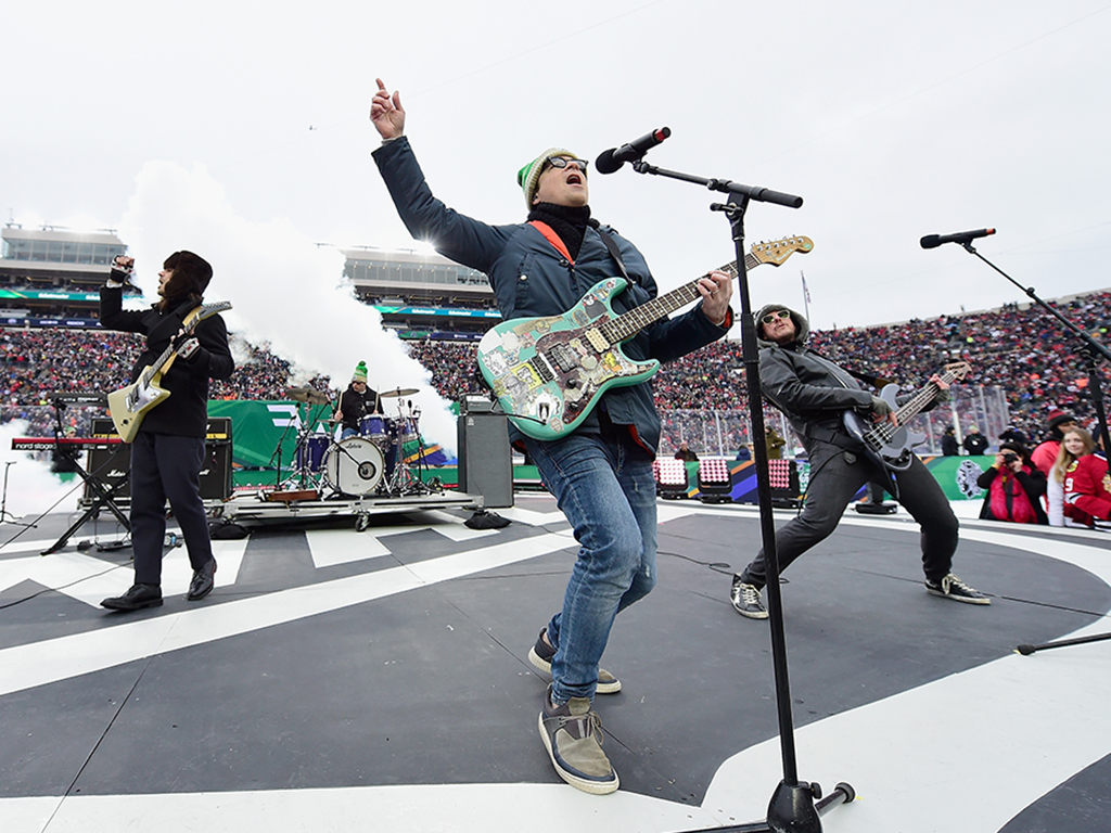 Weezer performs during the 2019 Bridgestone NHL Winter Classic game between the Chicago Blackhawks and the Boston Bruins at Notre Dame Stadium on Jan. 1, 2019 in South Bend, Ind.