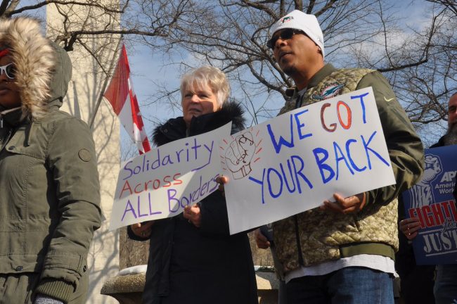 U.S. postal workers protest in solidarity with Canada Post counterparts - image