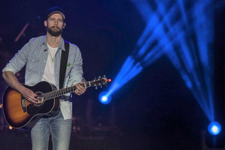 Chad Brownlee performs during the Country Thunder Humboldt Broncos tribute concert in Saskatoon, on Friday, April 27, 2018.