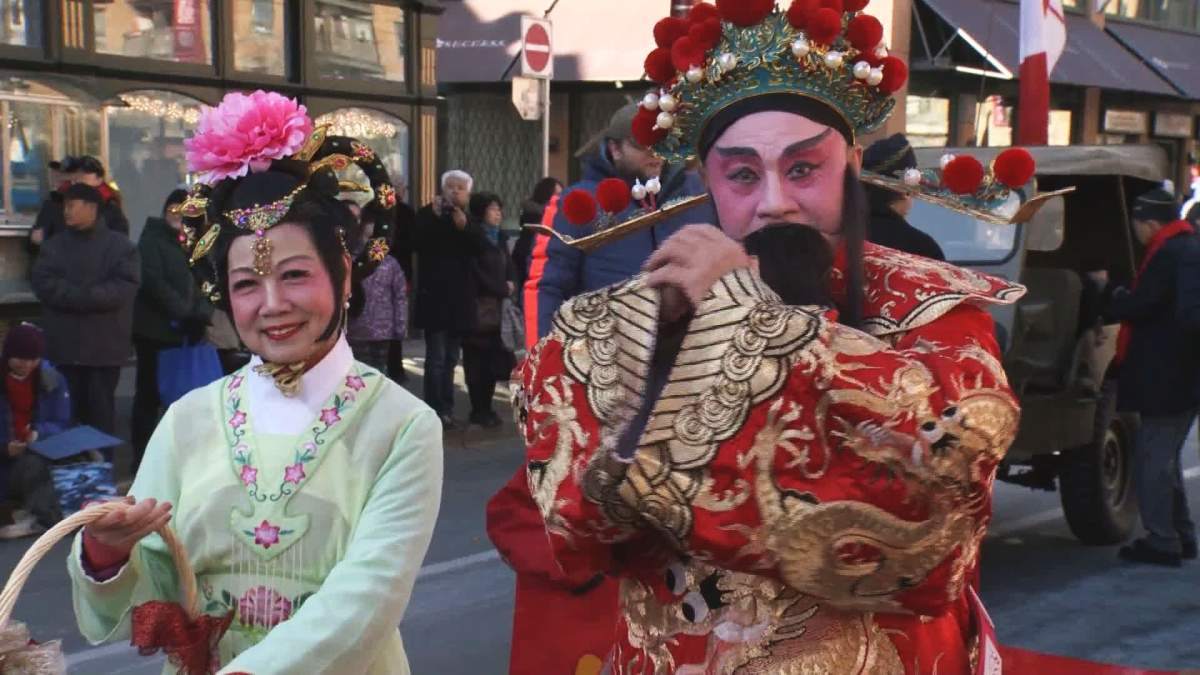 It was -4 C in Vancouver Sunday morning, but that didn't stop thousands of people coming out to celebrate the start of the Lunar New Year. 