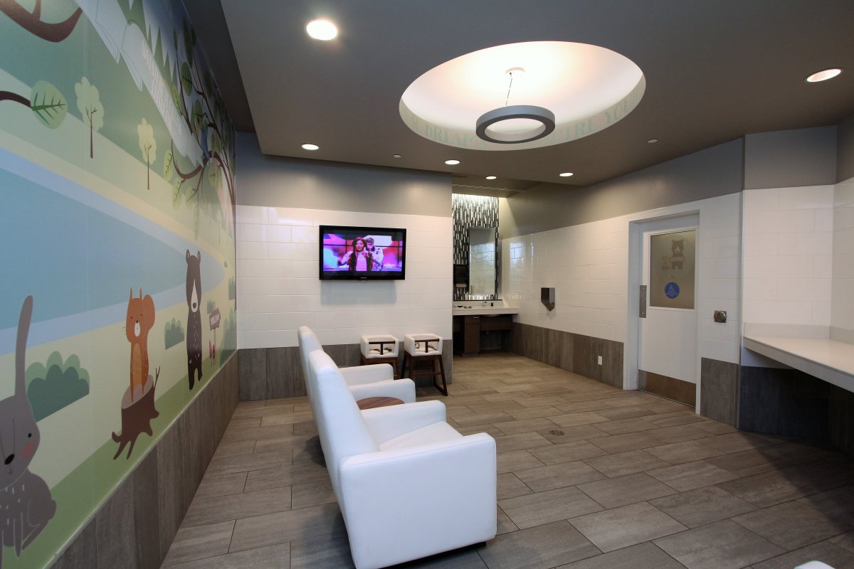 Inside the nursing rooms at 7 Calgary (and area) malls - Calgary | Globalnews.ca