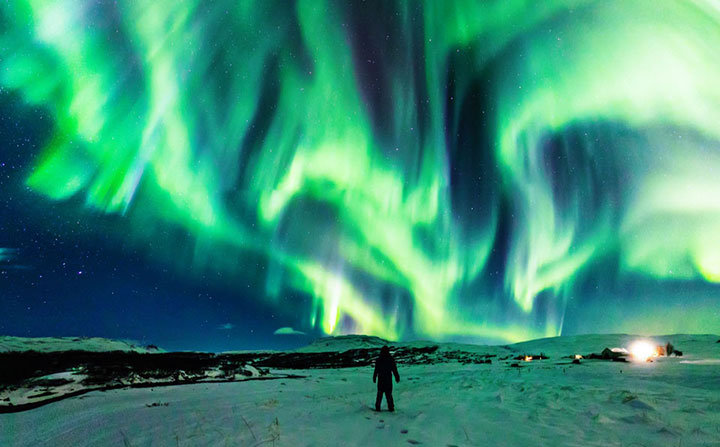 Dragon-shaped Northern Lights on a display over Iceland. 