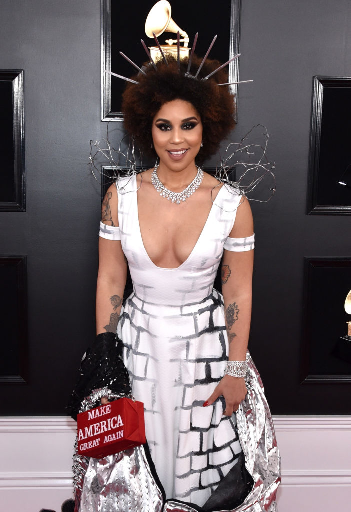 Singer Joy Villa wears barbed wire ‘border wall’ dress at 2019 Grammy Awards - image