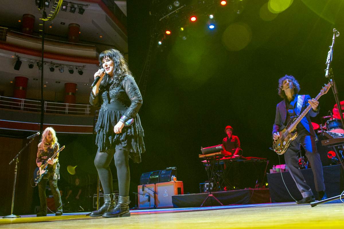 Nancy Wilson and Ann Wilson of Heart perform at Symphony Hall on July 3, 2016, in Birmingham, England.