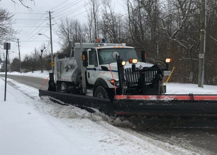 City of Guelph schedules residential plowout for Tuesday morning amid snowstorm Guelph