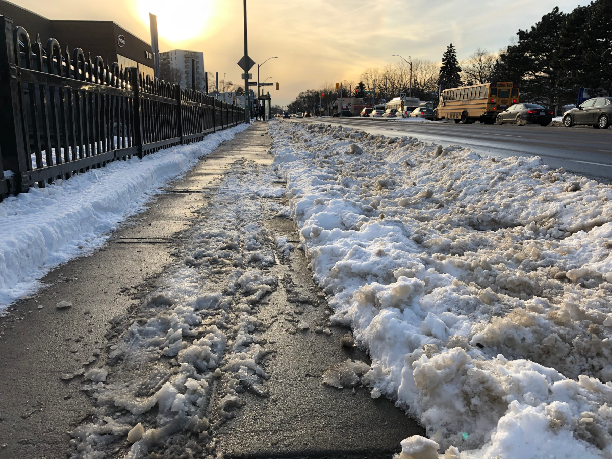 Hamilton calls for study on clearing snow from city’s highly-used sidewalks - image
