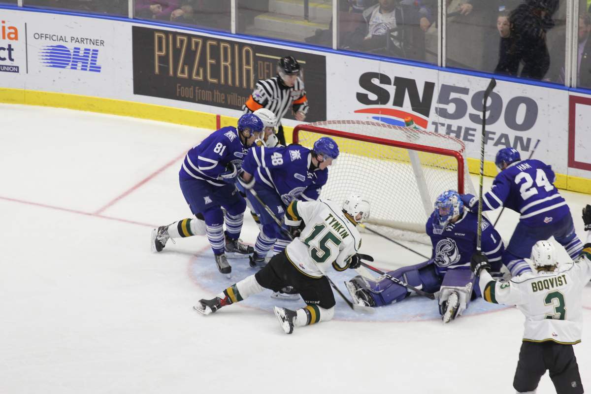 Mississauga, Ont. - Steelheads goaltender Jacob Inham denies Cole Tymkin and the London Knights at the goal line in a 9-4 Mississauga win on February 18, 2019.