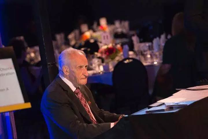 Maurice Drouin died Saturday at age 82.