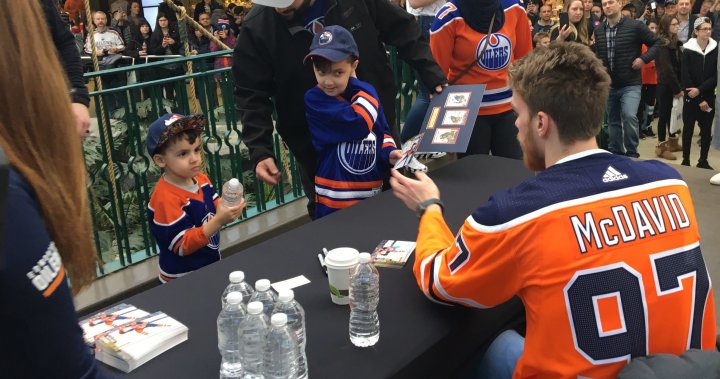 Oilers to hold autograph session at West Edmonton Mall on Thursday