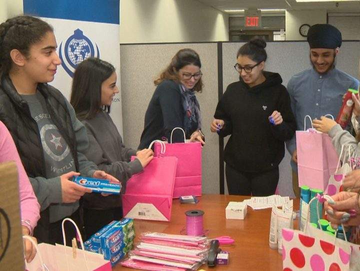 Calgary’s Sikh community prepared Valentine’s Day care packages on Tuesday night.