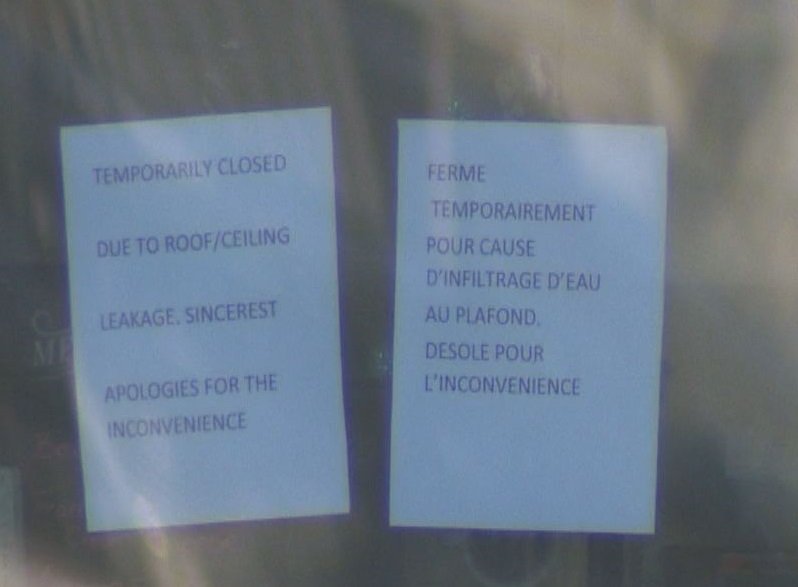 A sign on St-Jean bagel’s door says it will be closed temporarily. Saturday, Feb. 9, 2019.