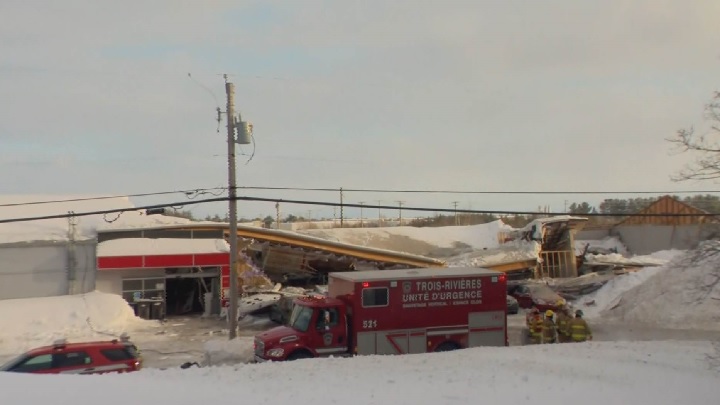 Roofs collapse across Quebec after province struck by heavy snow, rain - image