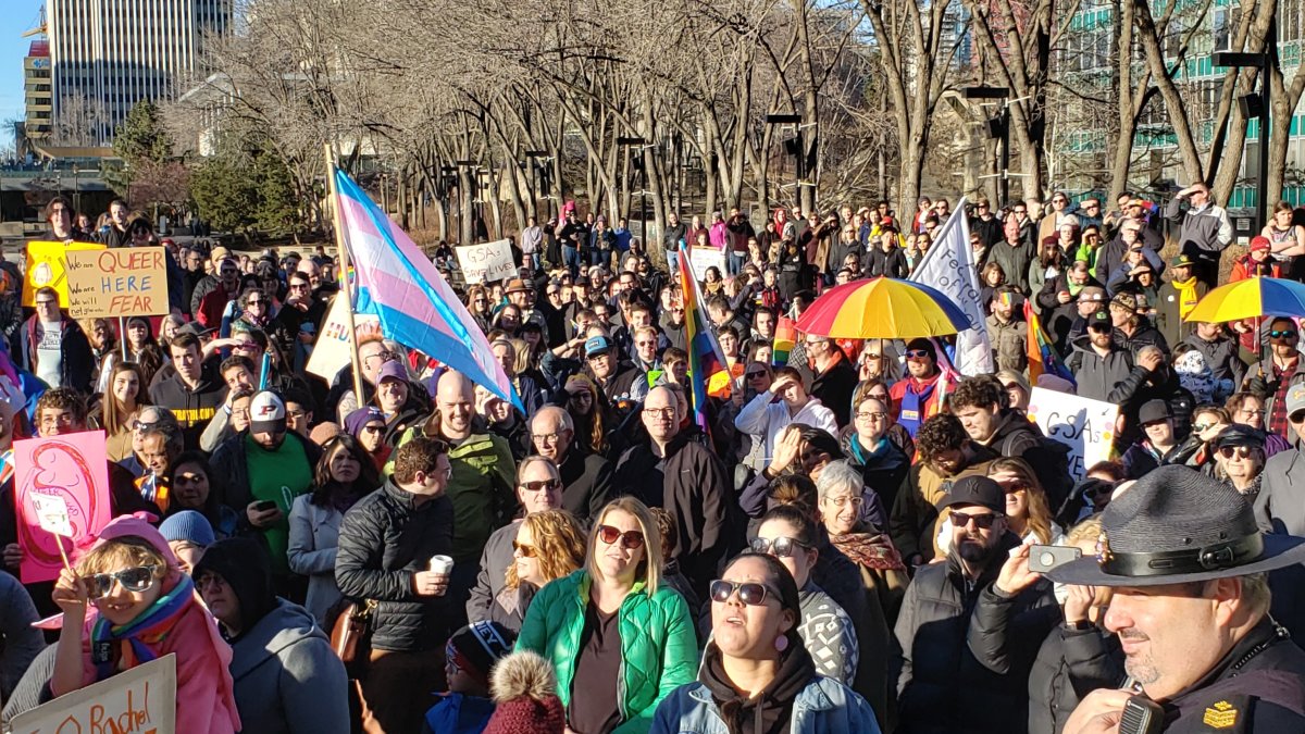 Albertans Rally In Support Of Current Gsa Rules After Ucp Education 