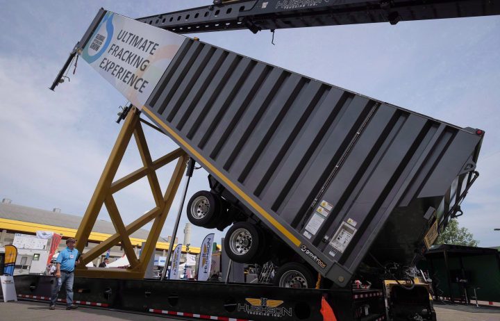 An Ontario MPP has renewed his call for a provincial ban on fracking.