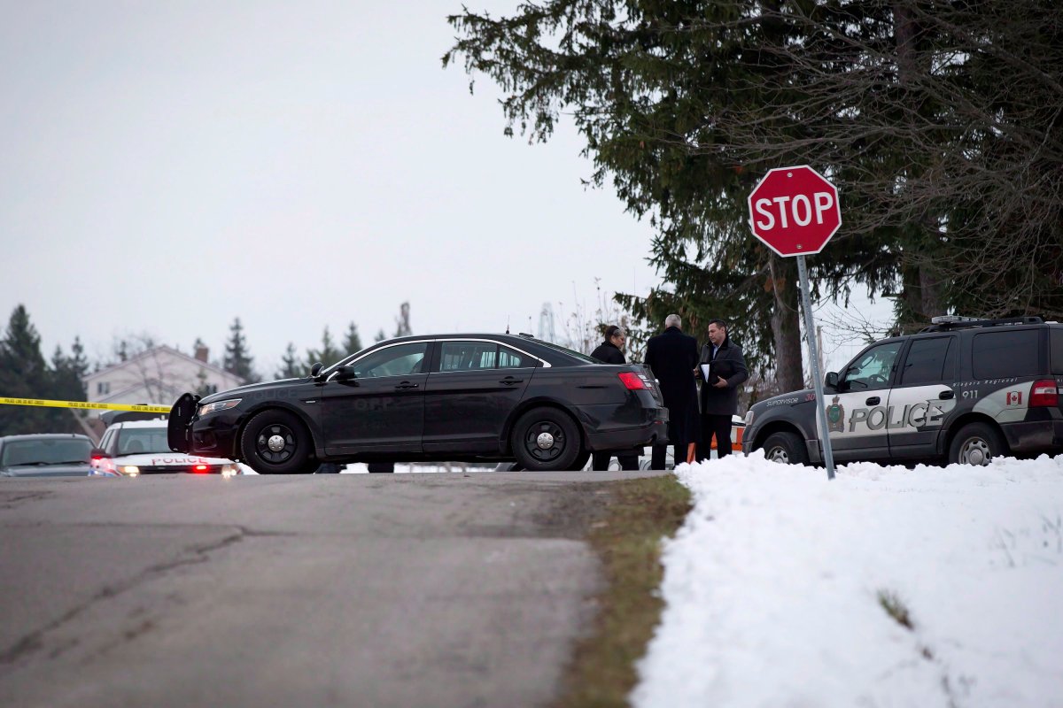 Niagara Regional Police, OPP and the SIU attend a scene near Effingham Street and Roland Road in Pelham, Ont., where a Niagara Regional Police officer was shot by a fellow officer, Thursday, Nov. 29, 2018. THE CANADIAN PRESS/Aaron Lynett.