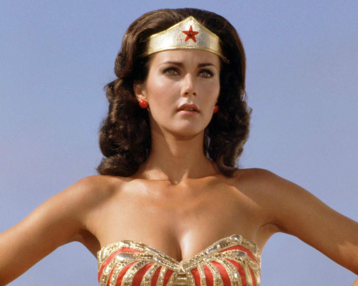 Don’t miss your opportunity to see Wonder Woman herself, Lynda Carter, live on stage on Thursday, April 25.