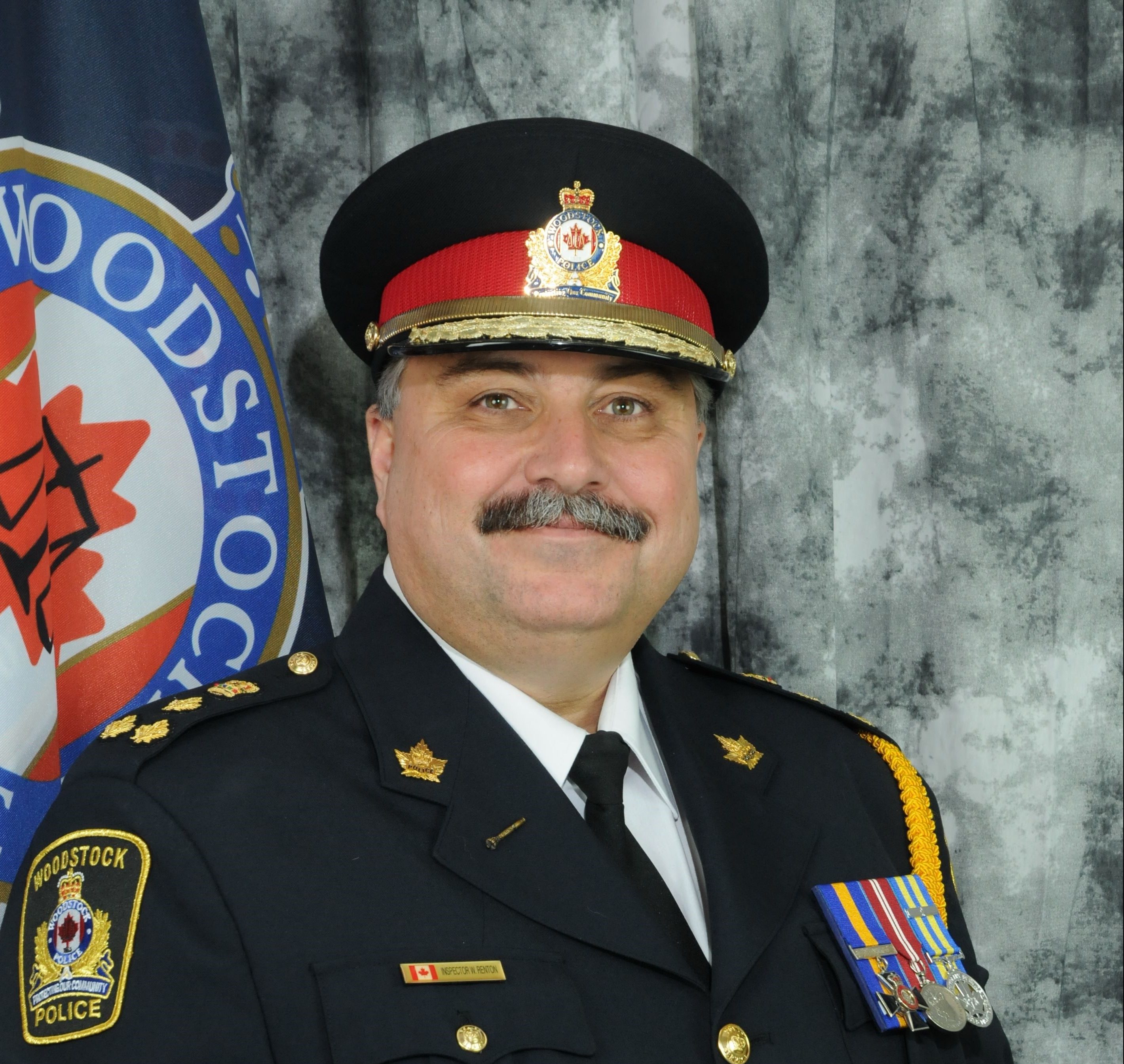 Woodstock Police Chief Bill Renton Retiring - London | Globalnews.ca