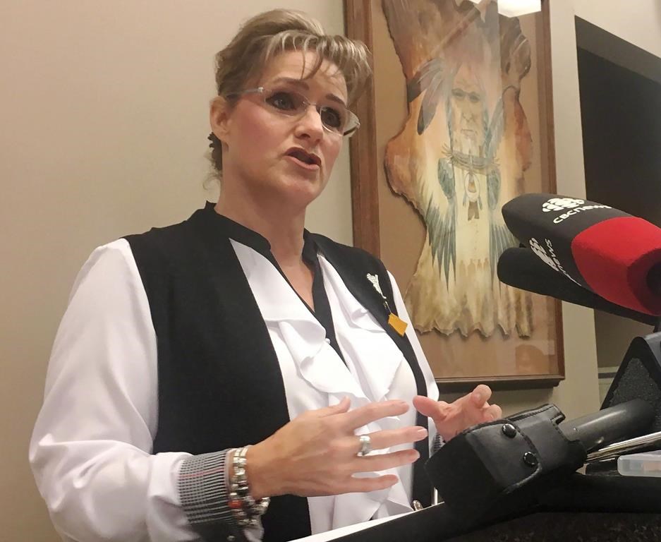 Manitoba Advocate For Children And Youth Daphne Penrose addresses a news conference in Winnipeg, Friday, Oct.19, 2018.