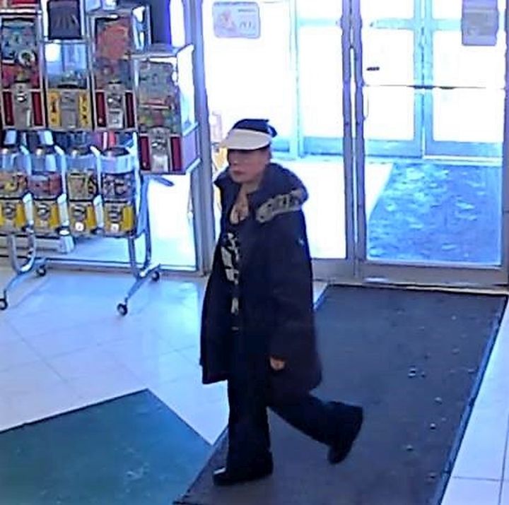 Who abandoned this sick and blind dog at the Sunridge Petland store? - image