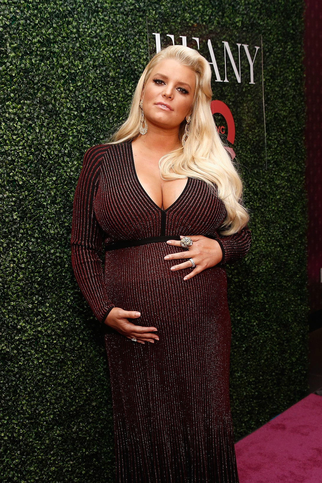 Jessica Simpson welcomes baby no. 3 - National