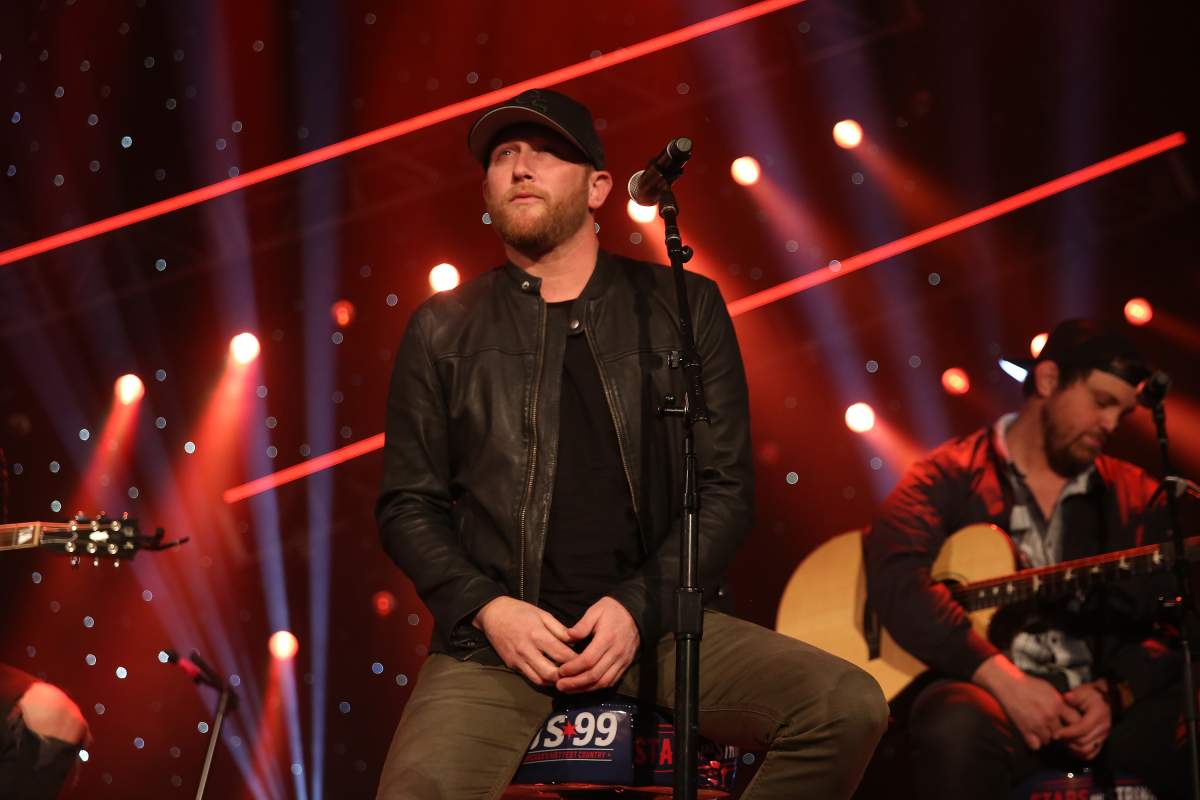 Cole Swindell performs during a Radio.com ‘Stars and Strings’ Concert to honor our nation’s veterans at Chicago Theatre on Nov. 7, 2018 in Chicago, Ill.