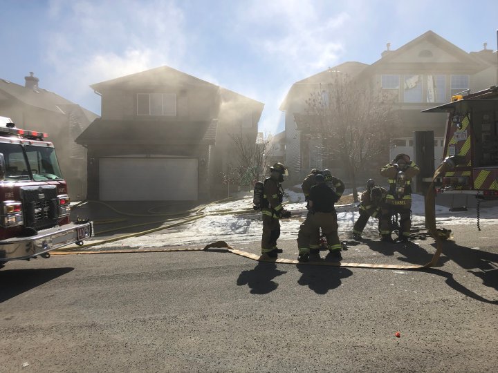 Family displaced after fire in Calgary’s Kincora neighbourhood