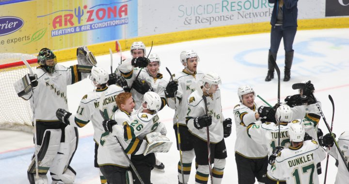 London Knights edge Windsor in shootout to remain in first place in Western  Conference - London