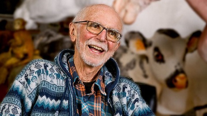 Joe Fafard, 76, an internationally known artist from Lumdsen, Sask., died at his home Saturday.