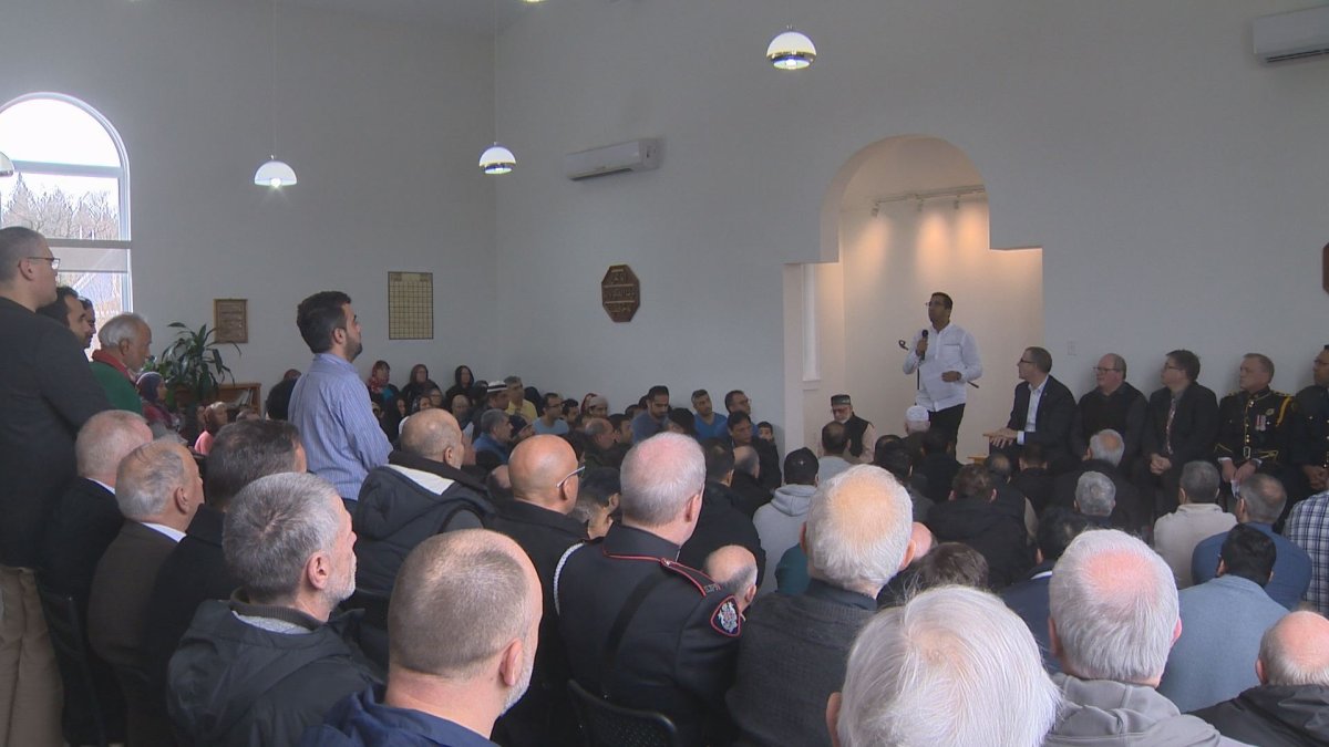 A diverse group of various faiths packed a Saint John mosque Saturday afternoon. They honoured the victims of the shootings in two New Zealand mosques and seven children who died in a Halifax fire.