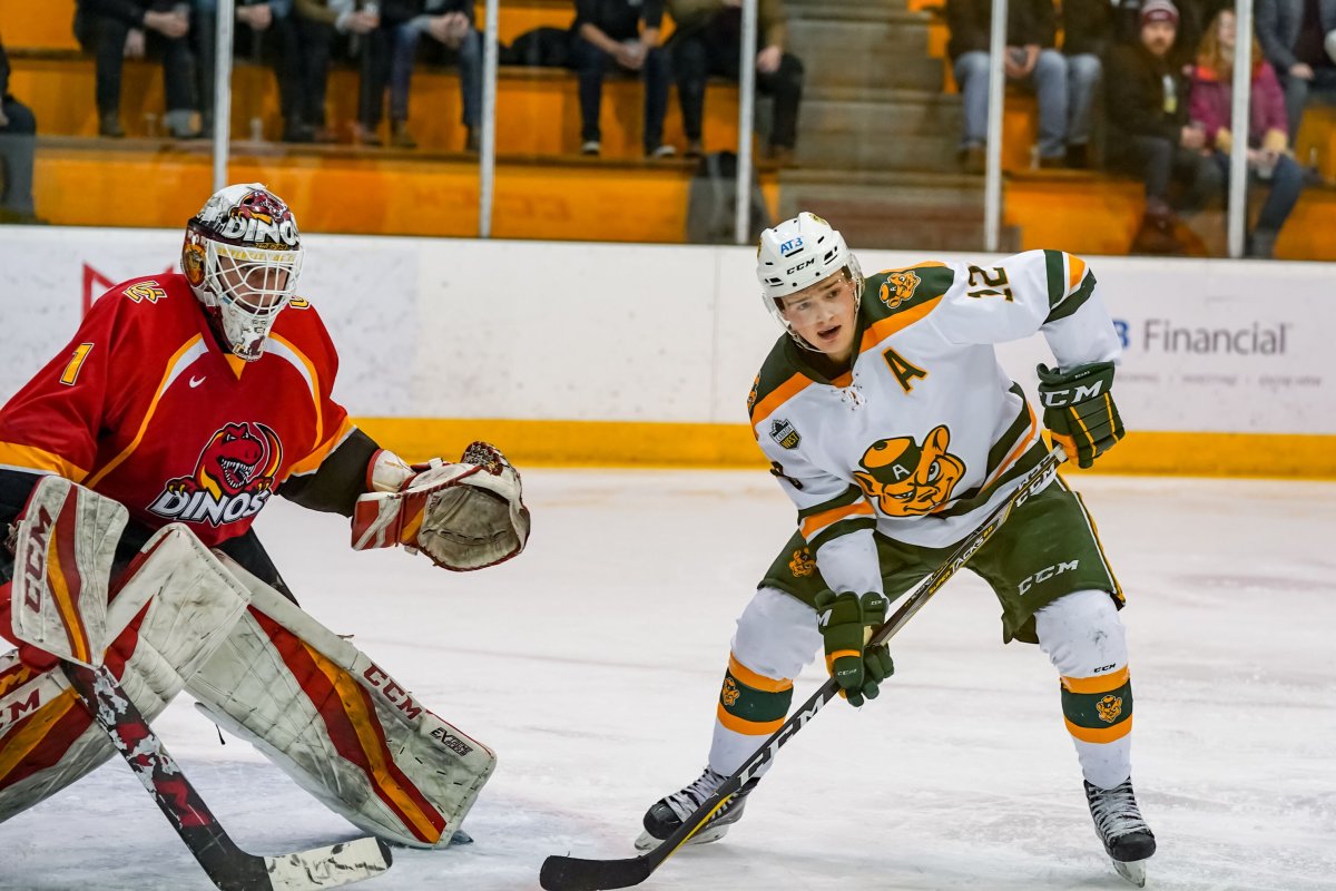 After three season with the Golden Bears, Luke Philp has signed an entry-level contract with the Calgary Flames.