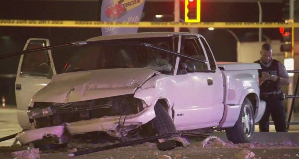 Surrey RCMP seeking driver of pick-up truck who fled collision scene - image