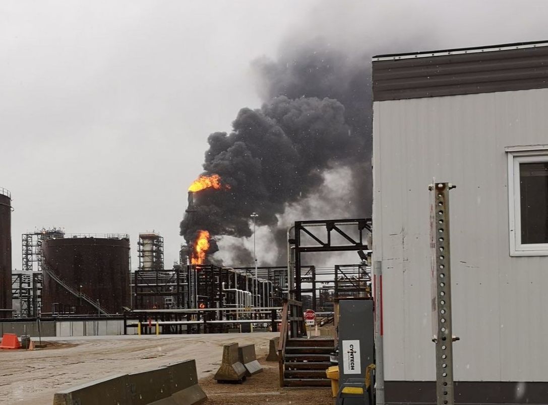 Fire at Shell Scotford Upgrader outside Edmonton, April 15, 2019.