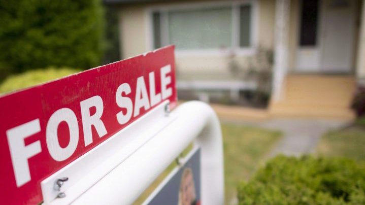 The average home price in Regina declined in the third quarter of 2019, decreasing 5.9 per cent year-over-year to $311,356, according to Royal LePage.