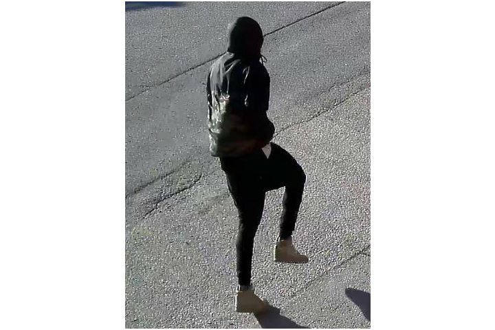 Barrie police are searching for a man who reportedly robbed the Lucky Convenience Store on Monday evening.