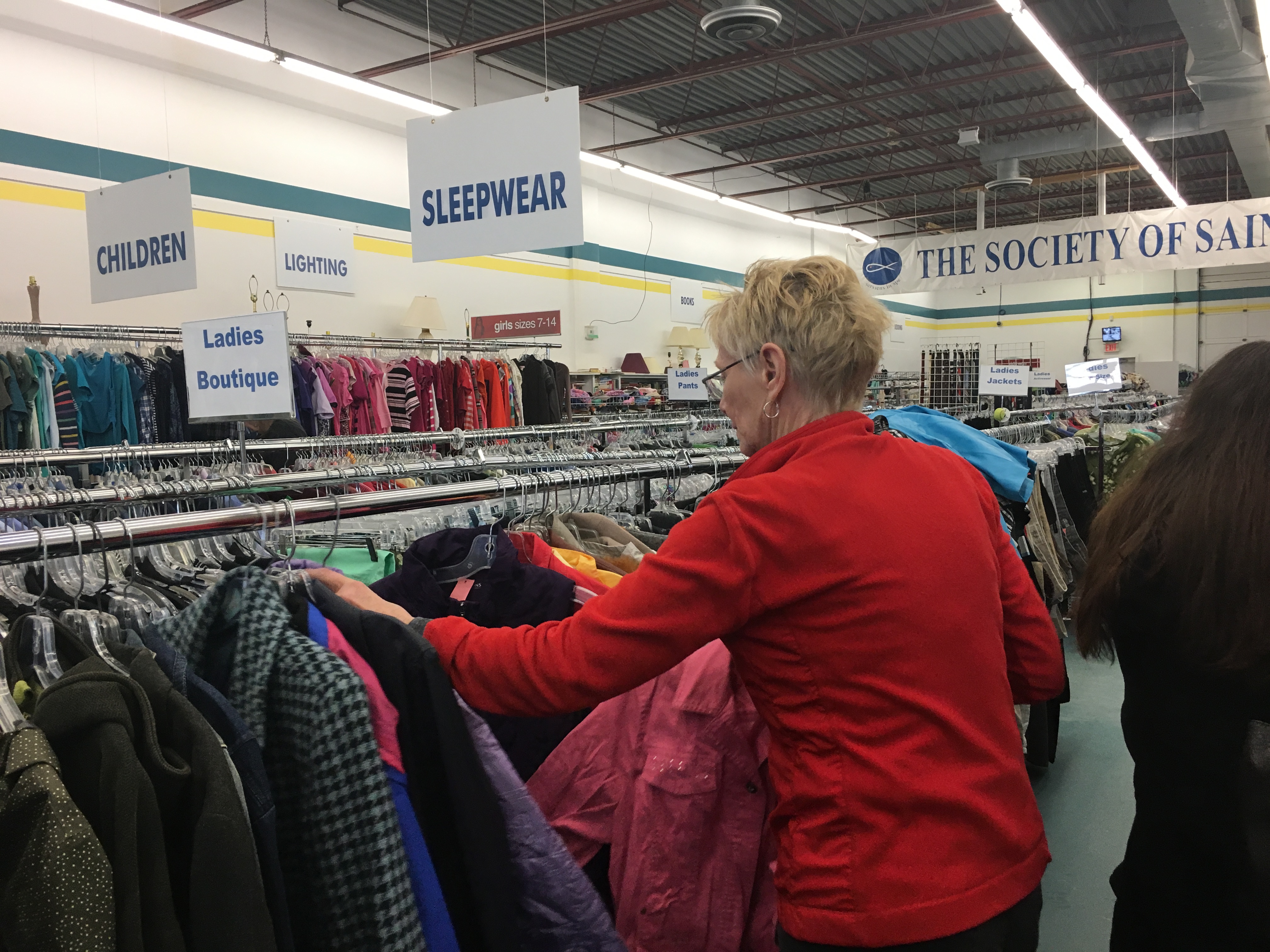 Second-hand shopping is a $28.5-billion economy in Canada: Kijiji -  Peterborough