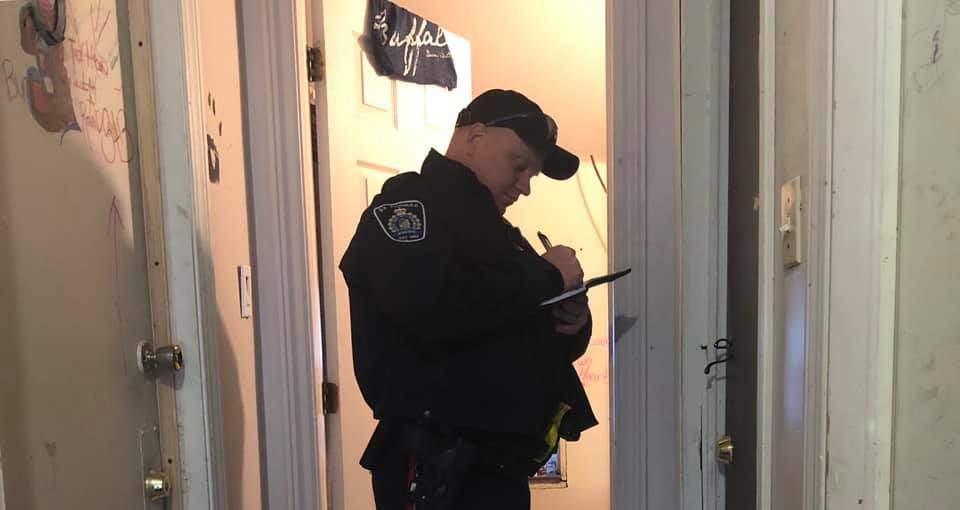 St. Thomas Police were securing a search warrant for this apartment on Tuesday morning, after a suspect was tracked down by a police service dog.