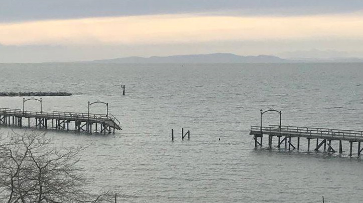 A look at the gap in the White Rock pier that has yet to be repaired.