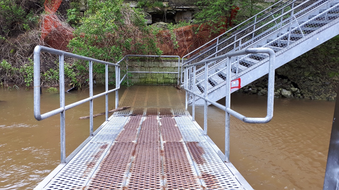 A look at York Boulevard as the Hamilton Conservation Authority closed two waterfront trails on Tuesday.