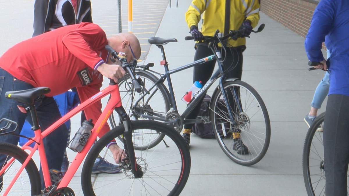 Participants of the commuters cycling skills workshop learn about bike safety. 