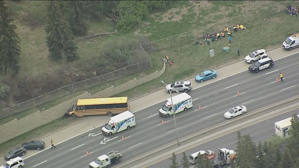 11 kids taken to hospital after school bus crash on Edmonton’s Whitemud ...