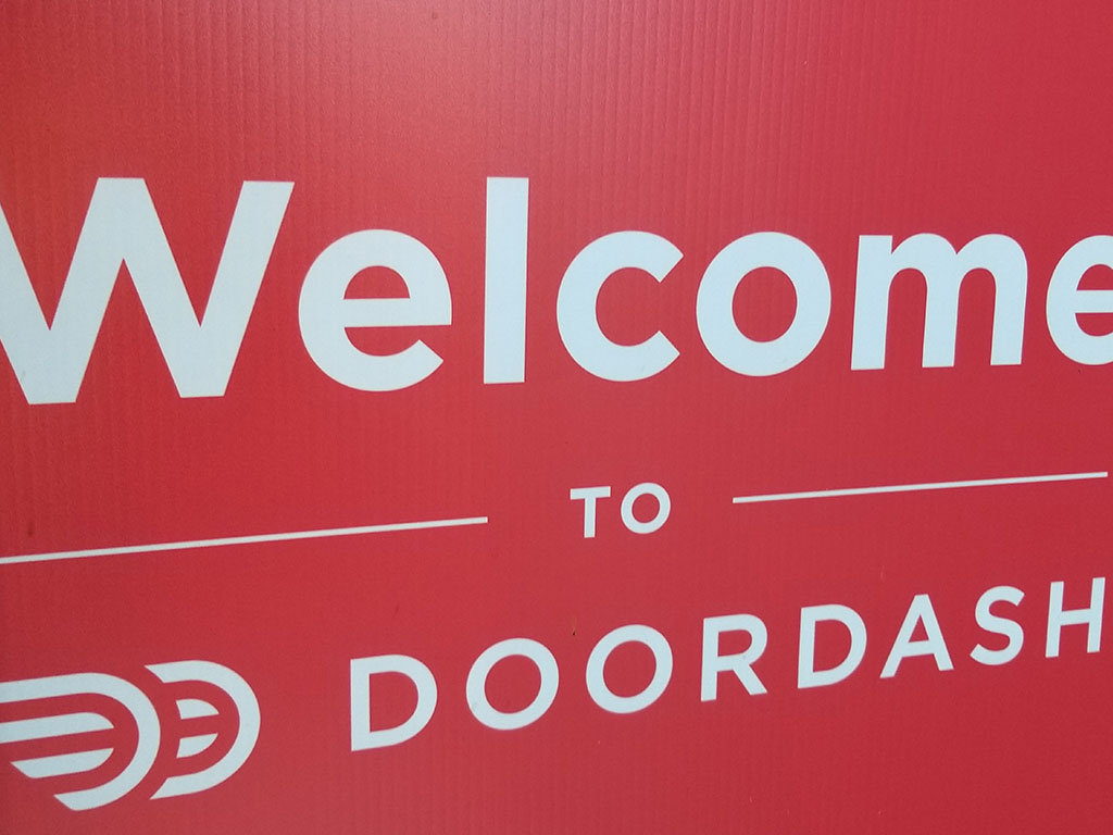 DoorDash orders surge to record high in Q3 as taste for takeout defies inflation - image