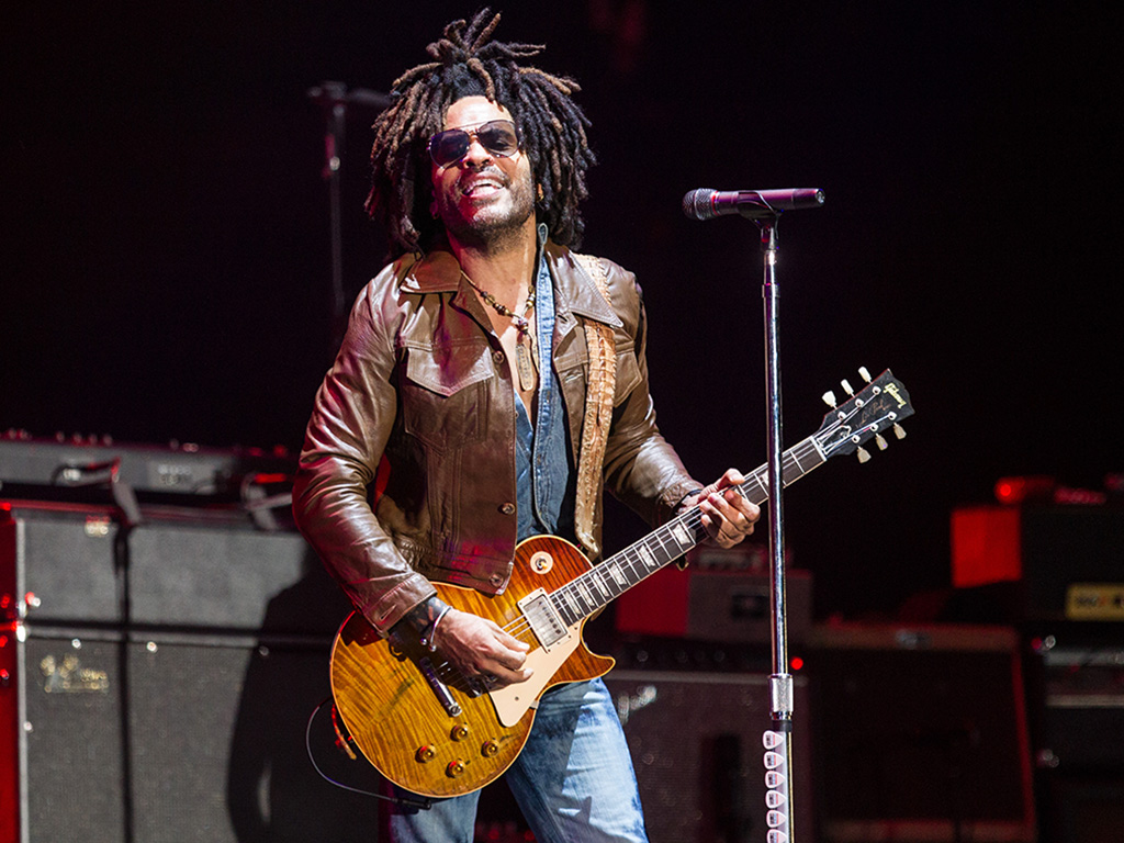 Lenny Kravitz performs during the third day of Lollapalooza Buenos Aires 2019 at Hipodromo de San Isidro on March 31, 2019 in Buenos Aires, Argentina.