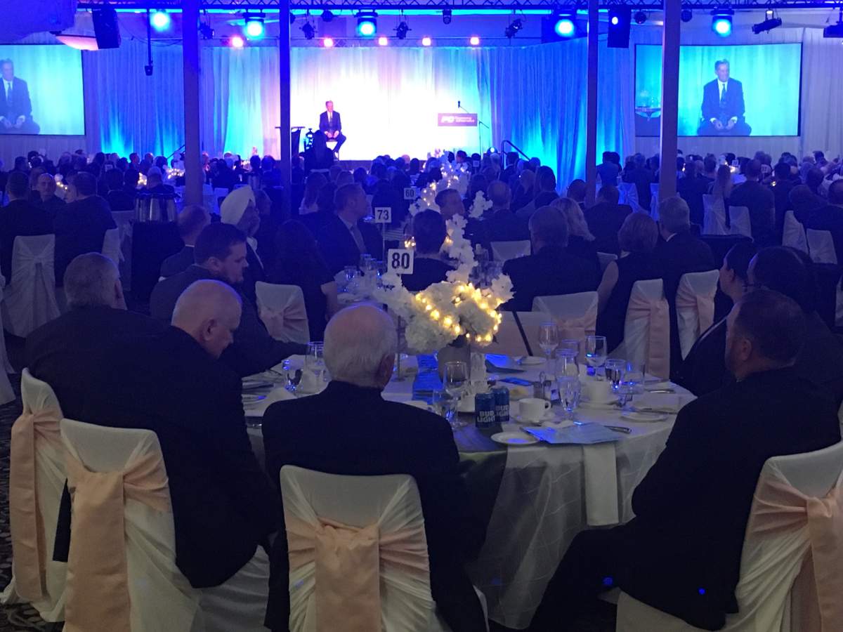 Manitoba Premier Brian Pallister worked to fire up some 800 Progressive Conservative supporters at a party fundraiser but offered no new hints as to when he might call an election.