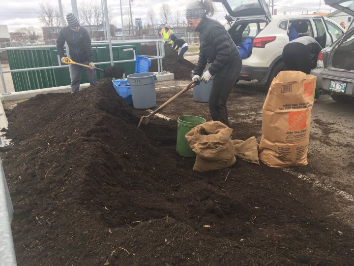 Winnipeg giving away free compost to mark Compost Awareness Week